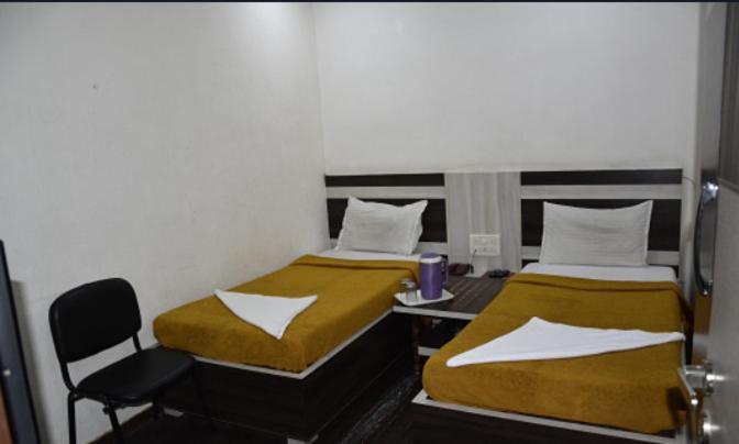 Midtown Hotel Ahmedabad Eksteriør bilde